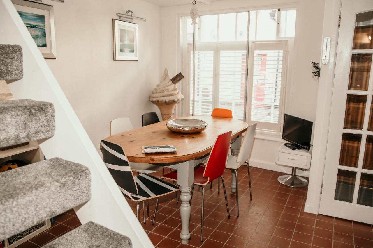 Seatown, Beautiful Townhouse In Central Weymouth Eksteriør bilde